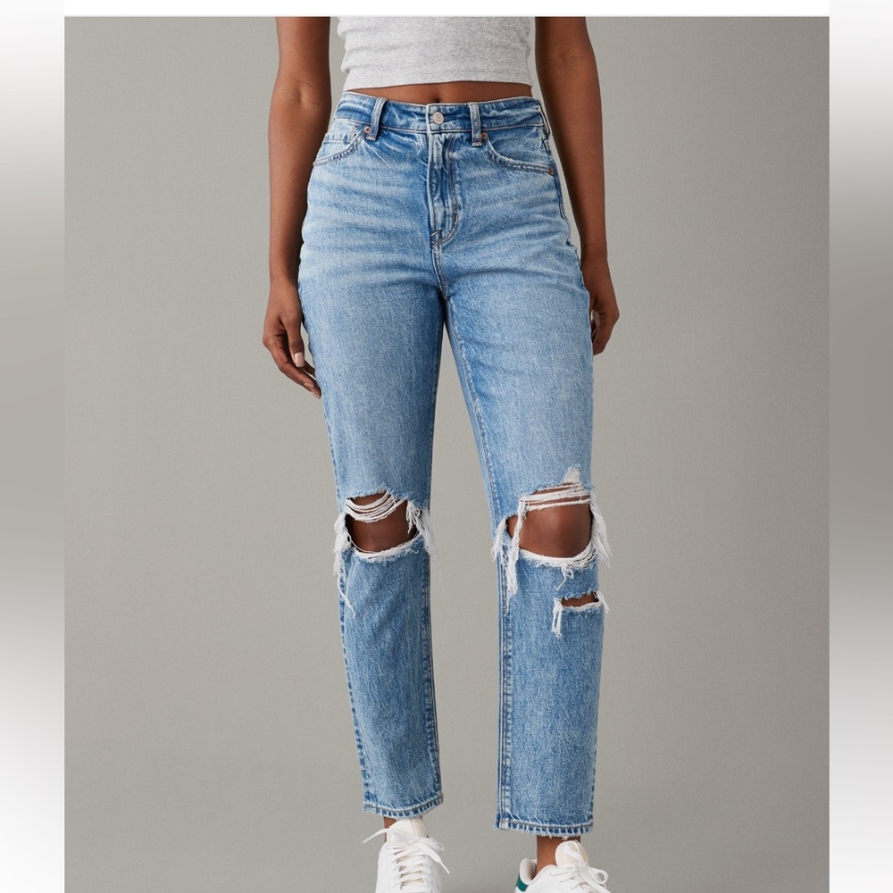 American Eagle Outfitters Light Blue Ripped Straight Leg Jeans